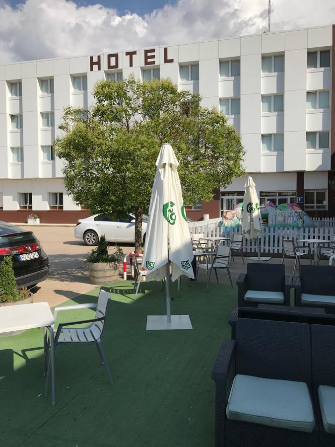 Hotel Buenos Aires Villafria المظهر الخارجي الصورة